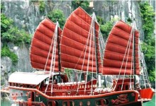 EMERALD CRUISE VISIT LANHA BAY 2 DAYS 1 NIGHT